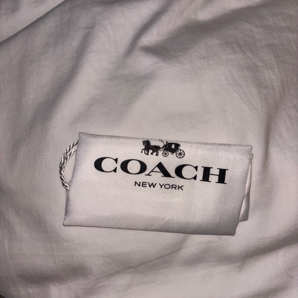 Coach Olive Leather Handbag - Picture 5 of 12